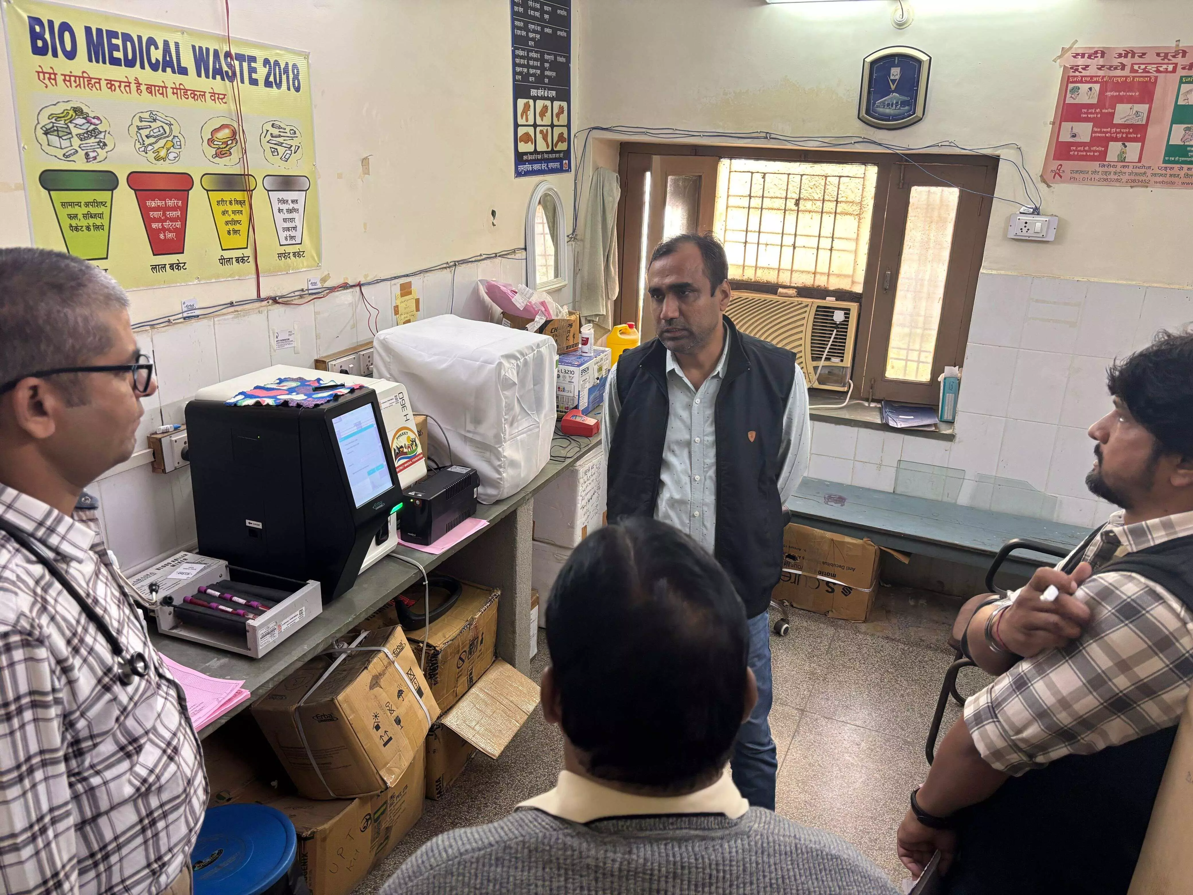 उपजिला चिकित्सालय माण्डलगढ़ में सीएमएचओ डाॅ. गुर्जर का औचक निरीक्षण उपजिला चिकित्सालय माण्डलगढ़ में सीएमएचओ डाॅ. गुर्जर का औचक निरीक्षण