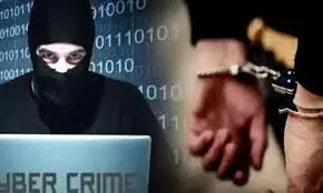 48 घंटे के विशेष ऑपरेशन में पुलिस ने पकड़े 700 से ज्यादा साइबर अपराधी, 1000 करोड़ की ठगी का पर्दाफाश 48 घंटे के विशेष ऑपरेशन में पुलिस ने पकड़े 700 से ज्यादा साइबर अपराधी, 1000 करोड़ की ठगी का पर्दाफाश