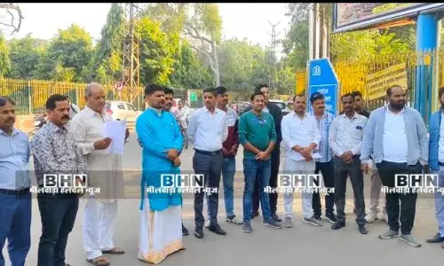 भीलवाड़ा- तिलस्वां महादेव मंदिर में पुलिस कर्मचारी के अभद्र व्यवहार से आक्रोश, ट्रस्ट ने निलंबन की मांग की