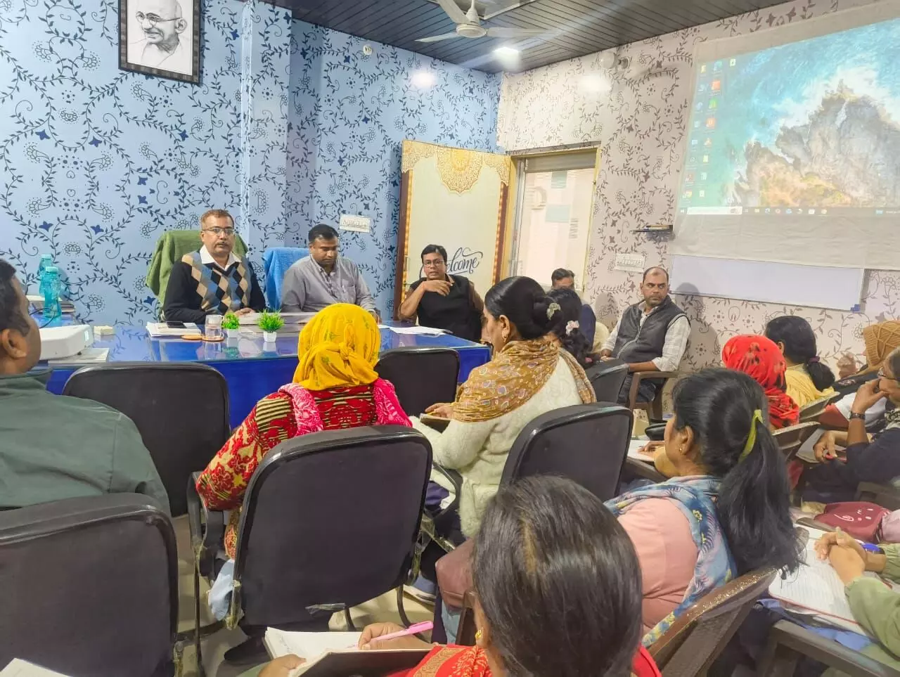 गुलाबपुरा में एएनएम-सीएचओ की एक दिवसीय आमुखीकरण कार्यशाला सम्पन्न गुलाबपुरा में एएनएम-सीएचओ की एक दिवसीय आमुखीकरण कार्यशाला सम्पन्न