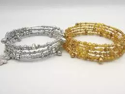 सोने के भाव में बढ़त, चांदी की कीमतों में भारी गिरावट