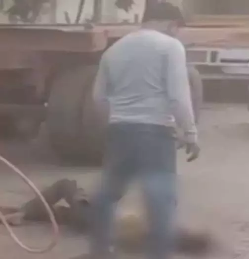 फिर पेशाब कांड, बदमाश ने दिव्यांग के चेहरे पर की पेशाब