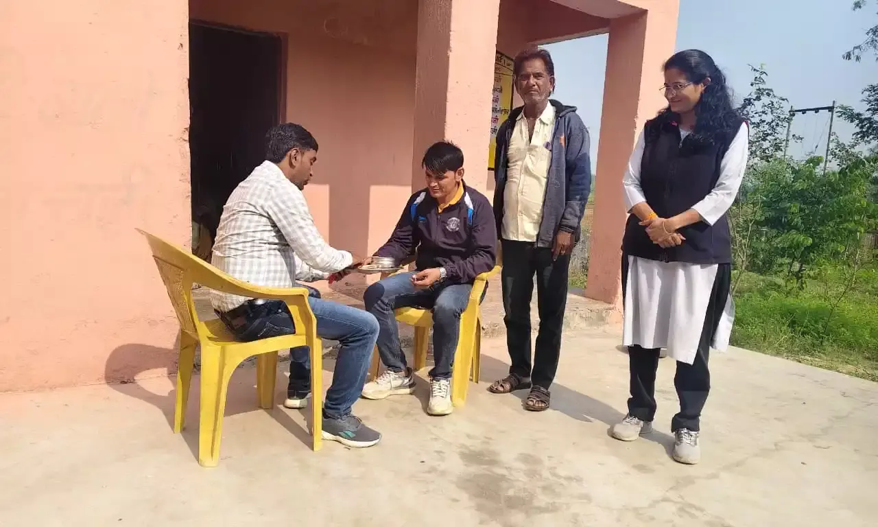 पंचायत प्रारंभिक शिक्षा अधिकारी ने किया विद्यालय का औचक निरीक्षण