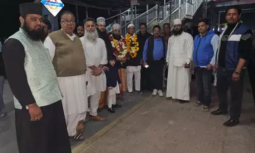 उमराह के लिए रवाना हुए शहर के 41 जायरीन