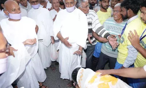 दिव्यांगजनों ने तेरापंथ धर्मसंघ के आचार्य महाश्रमण का किया भावपूर्ण स्वागत