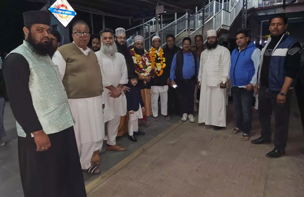 उमराह के लिए रवाना हुए शहर के 41 जायरीन