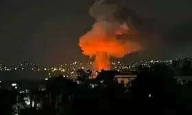 नौ बच्चों समेत दस लोगों की मौत, चार घायल