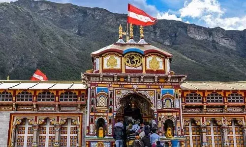 बद्रीनाथ धाम के कपाट आज होंगे बंद, इस साल की चारधाम यात्रा का हो जाएगा औपचारिक समापन