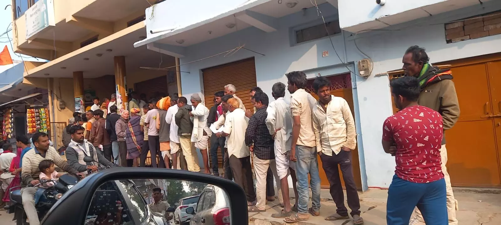 डबल इंजन की सरकार में खाद के लिए मचा महासंग्राम: जाड़ावत