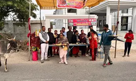 सद्गुरू स्वामी टेऊँराम चौथ मासिक अवतरण दिवस पर बांटा अन्नक्षैत्र व की जल सेवा