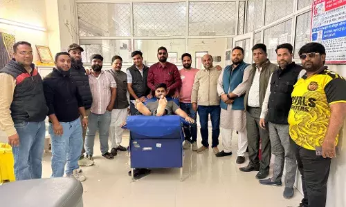 101 यूनिट किया ब्लड डोनेट