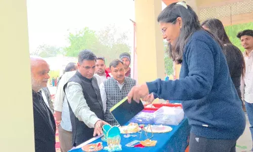 भीलवाड़ा हस्तशिल्प मेला 2025 का शुभारंभ, देशभर के कारीगर एक ही छत के नीचे भीलवाड़ा हस्तशिल्प मेला 2025 का शुभारंभ, देशभर के कारीगर एक ही छत के नीचे