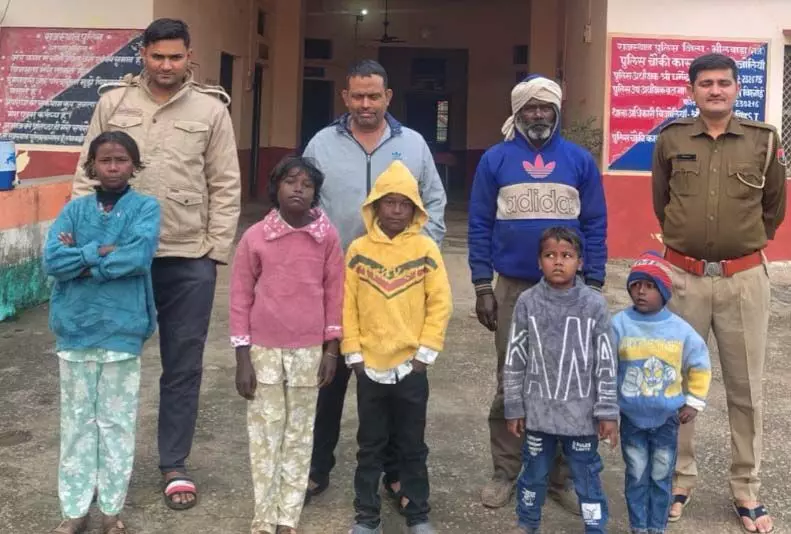 तिलस्वा में पुलिस बनी अभिभावक, दो वर्षों से पाँच लावारिस बच्चों का उठा रही है जिम्मा