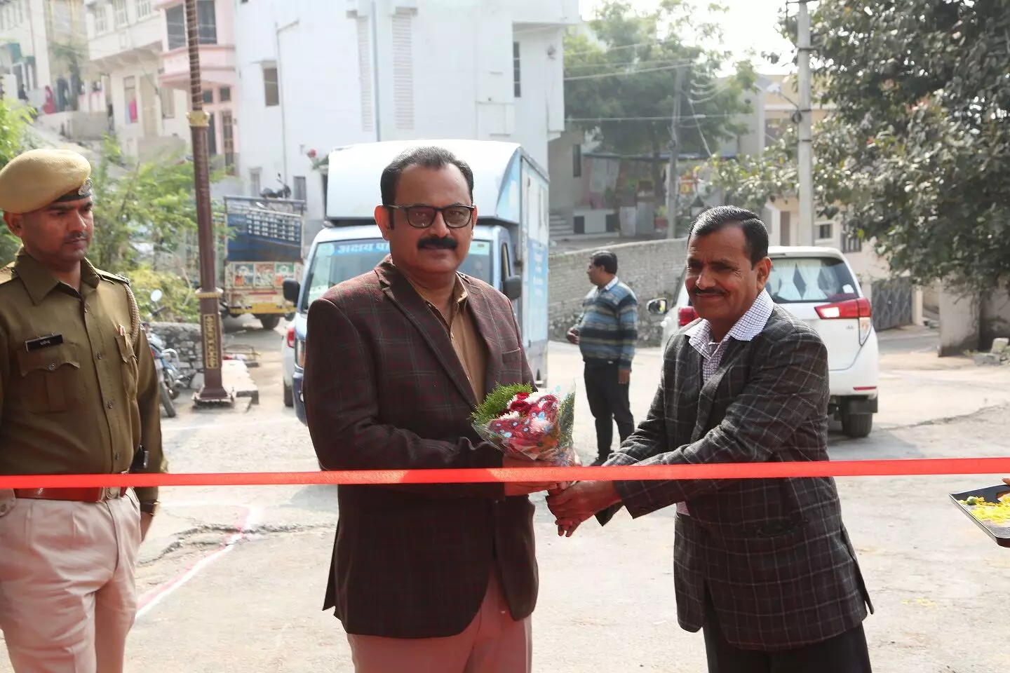 हमारा संविधान हमारे राष्ट्र की रीढ़ है : हसीजा