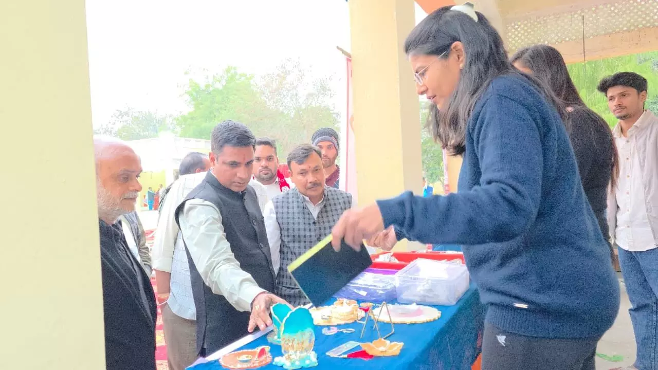 भीलवाड़ा हस्तशिल्प मेला 2025 का शुभारंभ, देशभर के कारीगर एक ही छत के नीचे