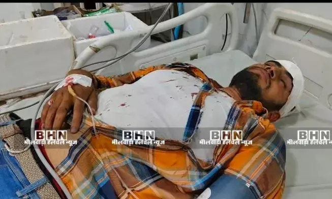 जमीन विवाद में युवक पर ईंट व पाइप से हमला जमीन विवाद में युवक पर ईंट व पाइप से हमला