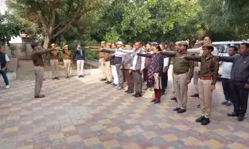 पुलिस ने बाल विवाह के खिलाफ शपथ अभियान चलाया