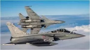 फ्रांस–भारत संयुक्त वायुसेना अभ्यास में गरजे लड़ाकू विमान फ्रांस–भारत संयुक्त वायुसेना अभ्यास में गरजे लड़ाकू विमान