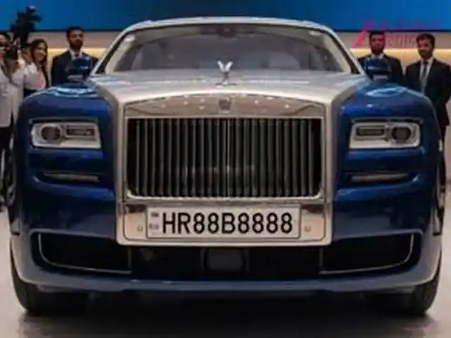देश की सबसे महंगी नंबर प्लेट: ₹1.17 करोड़ में बिकी HR 88 B 8888