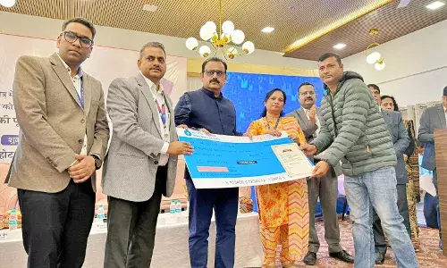 बैंकों पर हर नागरिक का अतुलनीय विश्वास :कलक्टर