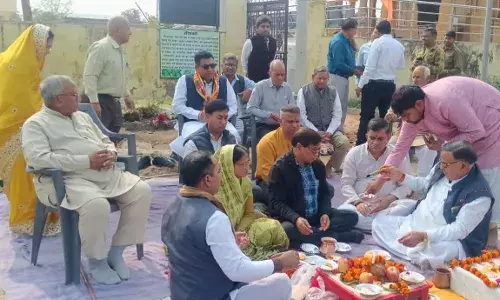 नौगांवा सांवरिया सेठ मंदिर परिसर में शिव परिवार मंदिर के लिए शिला पूजन