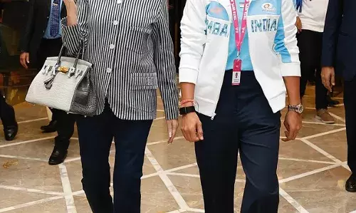 WPL 2026: मुंबई इंडियंस ने अपनी चैंपियन टीम के अधिकतर खिलाड़ियों को फिर खरीदा WPL 2026: मुंबई इंडियंस ने अपनी चैंपियन टीम के अधिकतर खिलाड़ियों को फिर खरीदा