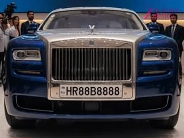 देश की सबसे महंगी नंबर प्लेट: ₹1.17 करोड़ में बिकी HR 88 B 8888