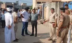 बेटे ने मां और उसके प्रेमी को उतारा मौत के घाट, शवों को लेकर पहुँचा थाने