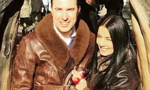 मुश्किल दौर से गुजर रहीं सेलिना जेटली, खुद को बताया ब्रोकेन हार्ट मदर, मीडिया से की खास अपील