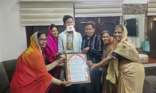 संयम शतम महोत्सव में दीक्षा शतक पूरा, ब्यावर में मुमुक्षु आयुष कोठारी का हुआ सम्मान संयम शतम महोत्सव में दीक्षा शतक पूरा, ब्यावर में मुमुक्षु आयुष कोठारी का हुआ सम्मान