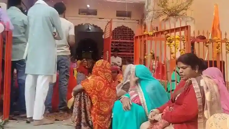 गोपाल  मंदिर में मूर्ति प्राण प्रतिष्ठा  सम्पन्न