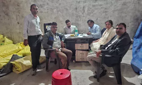 कृषि विभाग की कार्रवाई में संदिग्ध यूरिया के 420 बैग जब्त