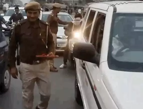 भीलवाड़ा में सड़क सुरक्षा को लेकर यातायात पुलिस की जागरूकता पहल