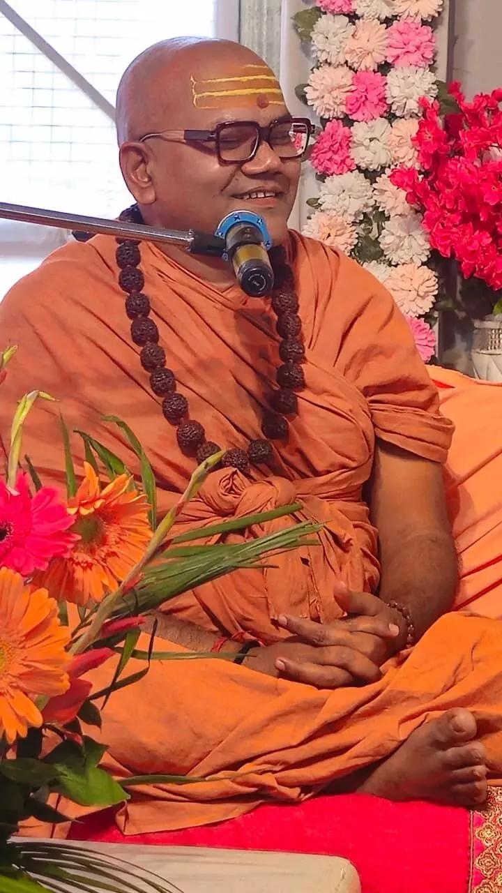 दिव्य संत समागम में उमड़ा श्रद्धा का सागर, संतवाणी से आलोकित हुआ शक्करगढ़ धाम