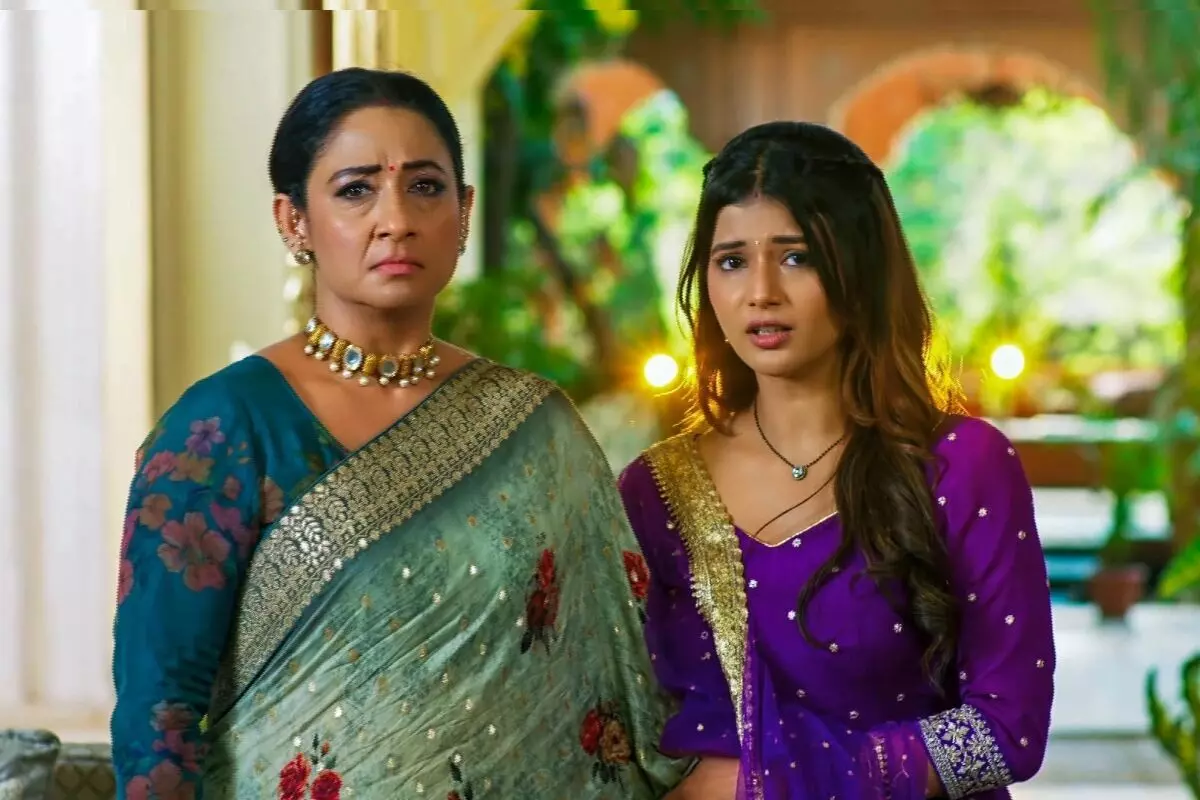 घर टूटने का आरोप विद्या पर, अरमान और अभीरा के बीच बढ़ता तनाव