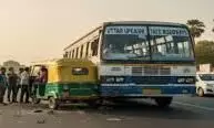 यूपी रोडवेज बस ने लोगों को रौंदती चली गई , पांच की मौके पर मौत, कई घायल