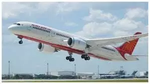 दुबई से हैदराबाद उड़ान में एयर होस्टेस से छेड़छाड़, इंजीनियर गिरफ्तार