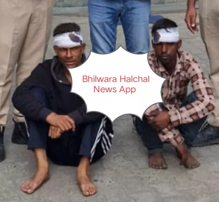 कार से 40,200 रुपये चोरी करने वाले दो शातिर चोर गिरफ्तार