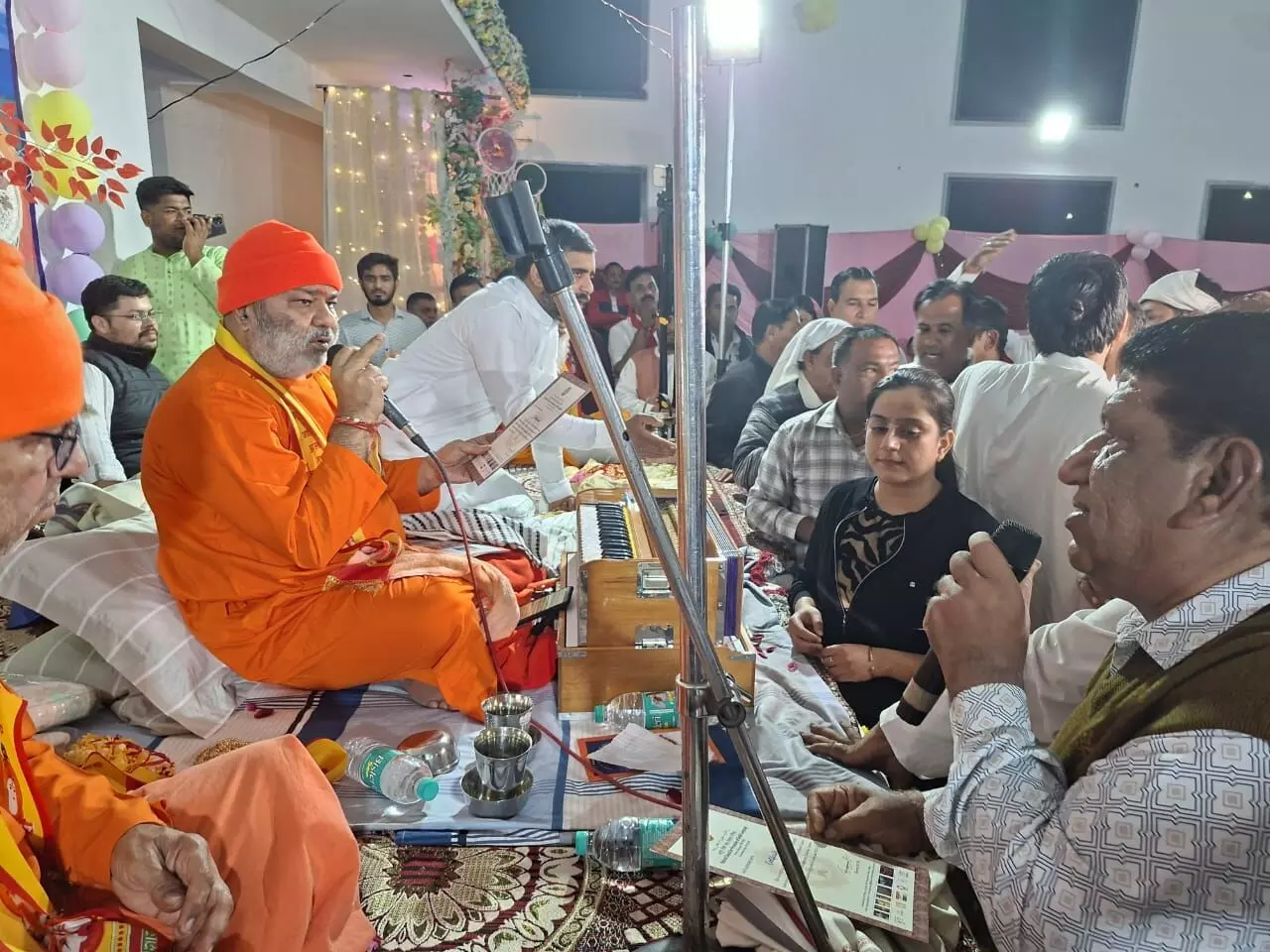 स्वामी भगत प्रकाश ने किया विद्यार्थियों एवं सिंधी शिक्षा मित्रों का सम्मान