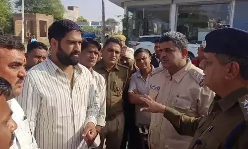 किशनगढ़–हनुमानगढ़ मेगा हाइवे पर टोल कर्मचारी पर जानलेवा हमला, पुलिस जांच में जुटी किशनगढ़–हनुमानगढ़ मेगा हाइवे पर टोल कर्मचारी पर जानलेवा हमला, पुलिस जांच में जुटी