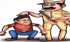 शादी वाले घर में चोरी करने पहुंचा युवक, ग्रामीणों ने पकड़ा और धुनाई कर किया पुलिस के हवाले