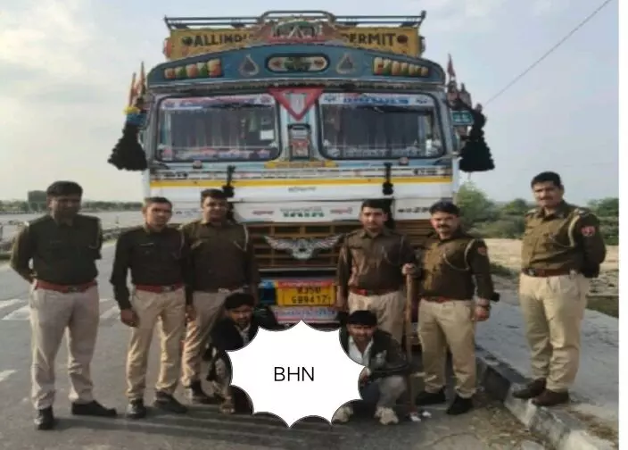 ग्रेनाइट की ओट में छिपा 45 लाख का डोडा पोस्त पकड़ा, बीकानेर के दो तस्कर गिरफ्तार