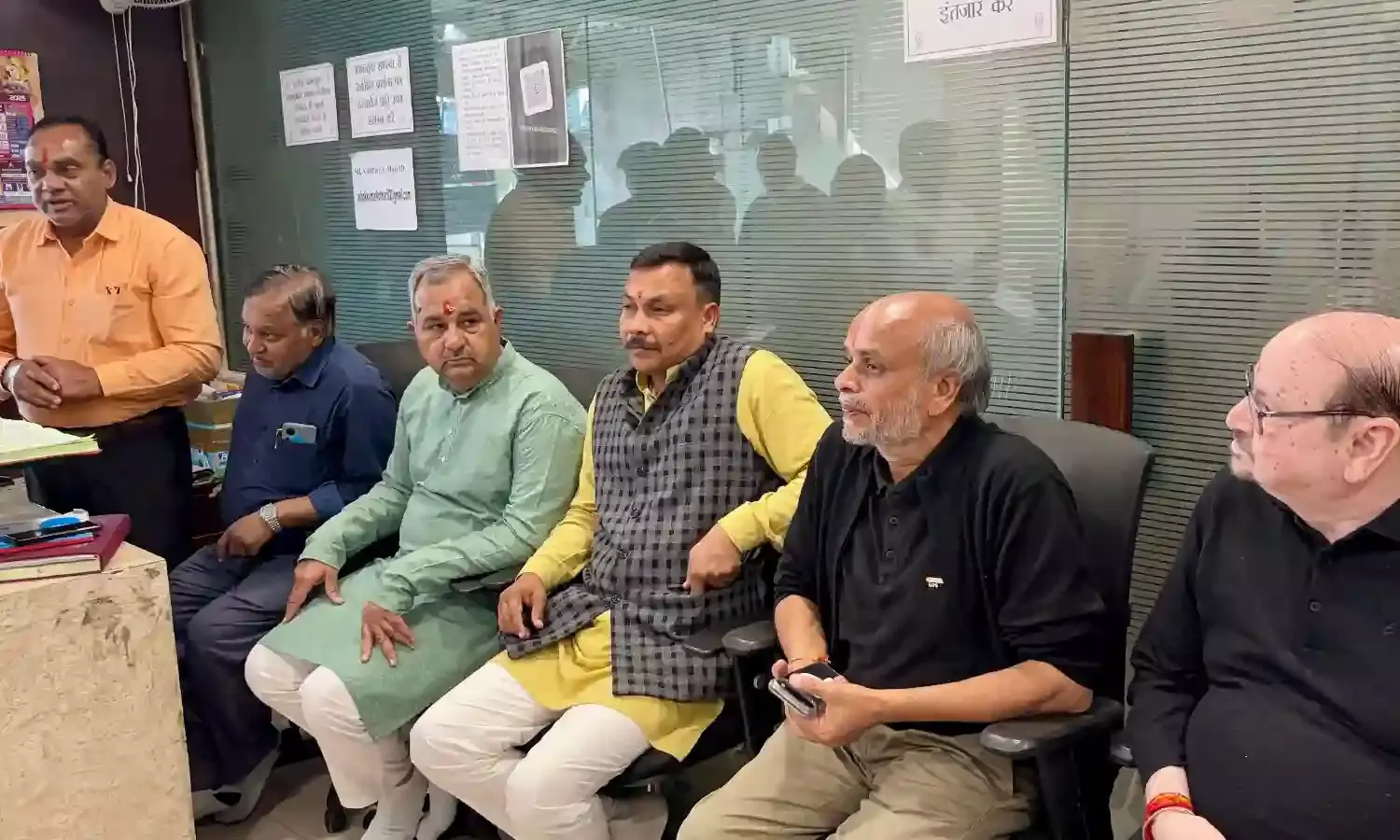 विश्व दिव्यांग दिवस पर बैठक का आयोजन