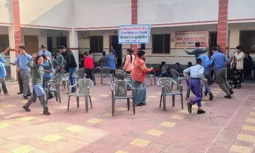 दिव्यांगो के प्रति जन-चेतना के लिए निकाली रैली