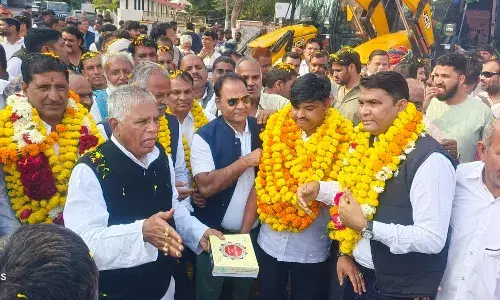 पूर्व राज्यमंत्री जाड़ावत के नेतृत्व में नव मनोनीत कांग्रेस पदाधिकारियों का किया स्वागत