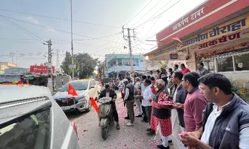 निंबाहेड़ा में संत   महाराज जन्मोत्सव पर निकली  वाहन रैली