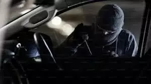 कार डेकोर की   आड़ में चोरी की गाड़ियों की खरीद-फरोख्त,लेता था चोरी तस्करी के काम ;गिरफ्तार