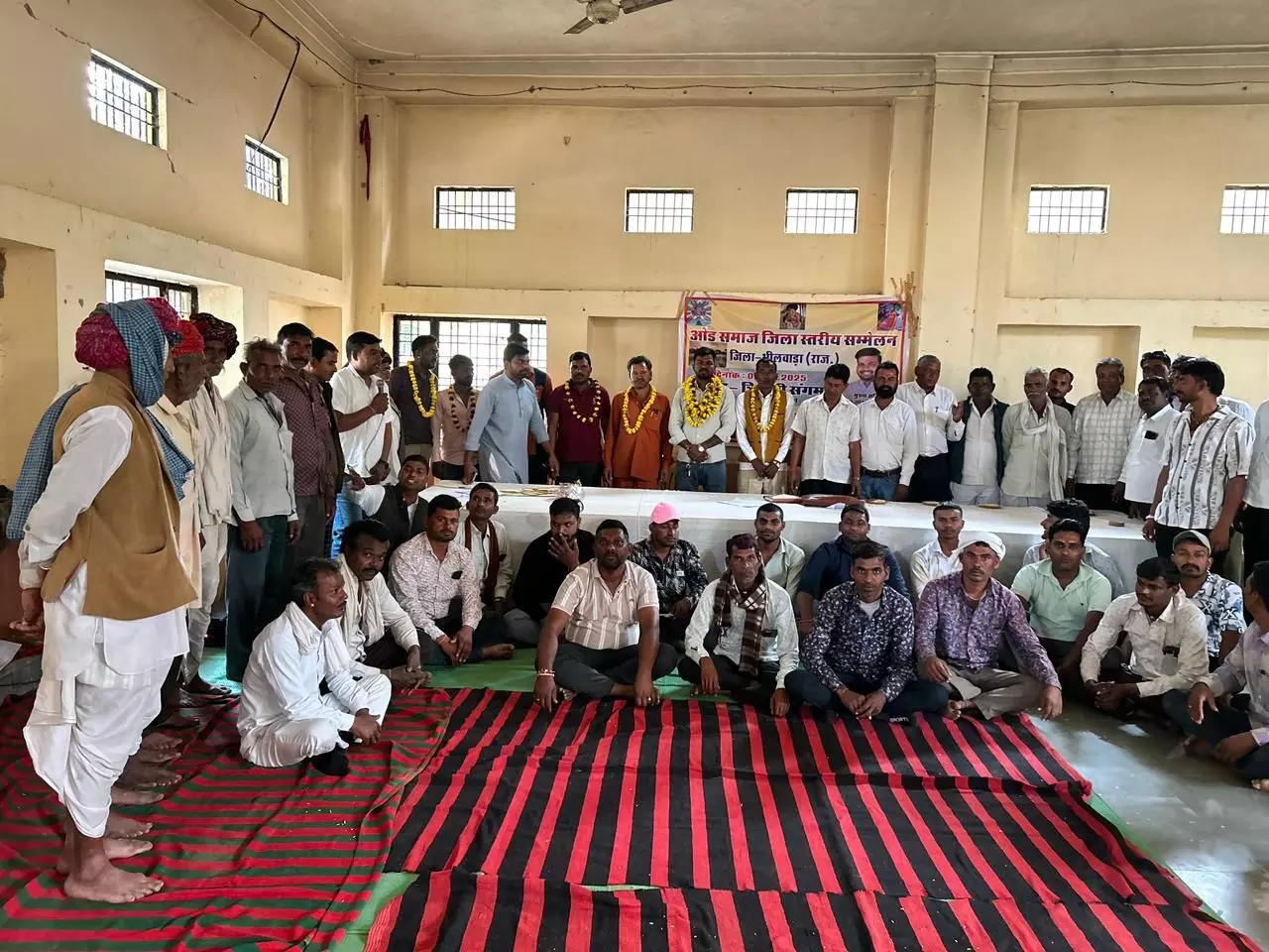 ओड समाज की बैठक त्रिवेणी में संपन्न