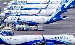 आठ एयरपोर्ट पर उड़ानें बाधित, इंडिगो स्टाफ और यात्रियों के बीच तकरार