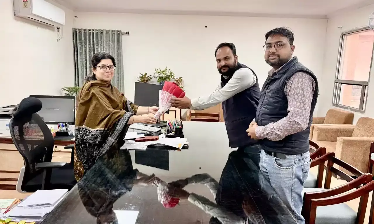 राजस्थान अधीनस्थ कंप्यूटर कर्मचारी संघ ने शासन सचिव से की मुलाकात राजस्थान अधीनस्थ कंप्यूटर कर्मचारी संघ ने शासन सचिव से की मुलाकात